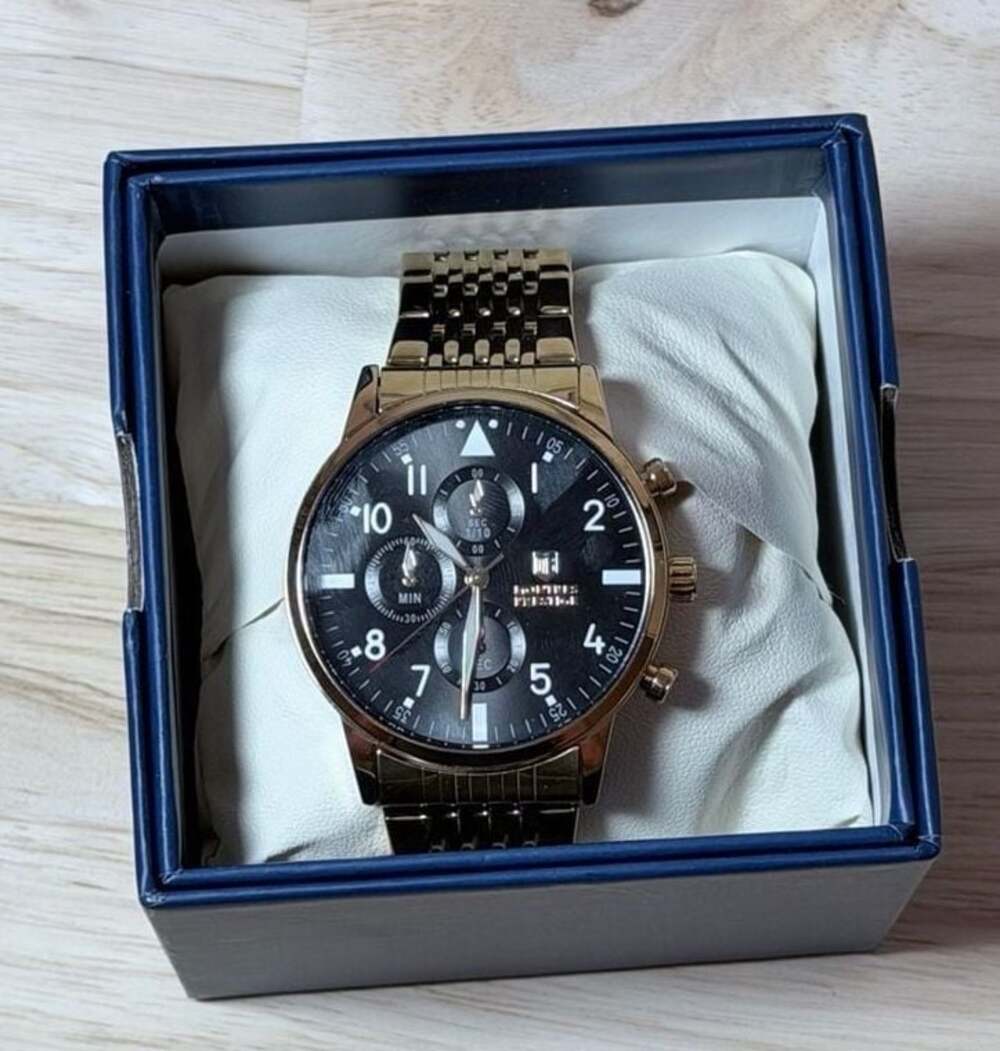Montres Prestige MZVI-6079 Gold Tone Chronograph Watch